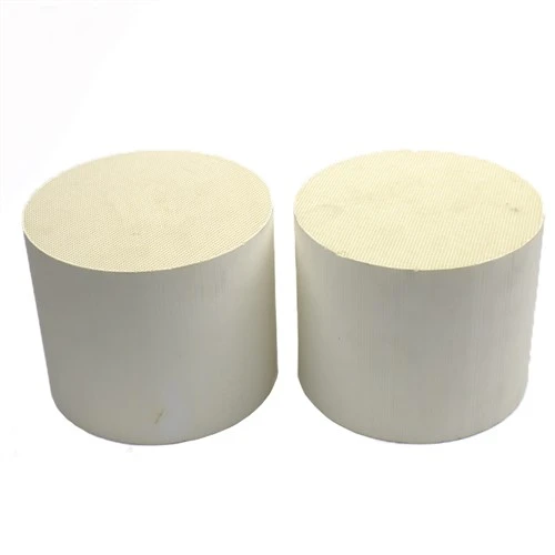 Seramik katalis substrate